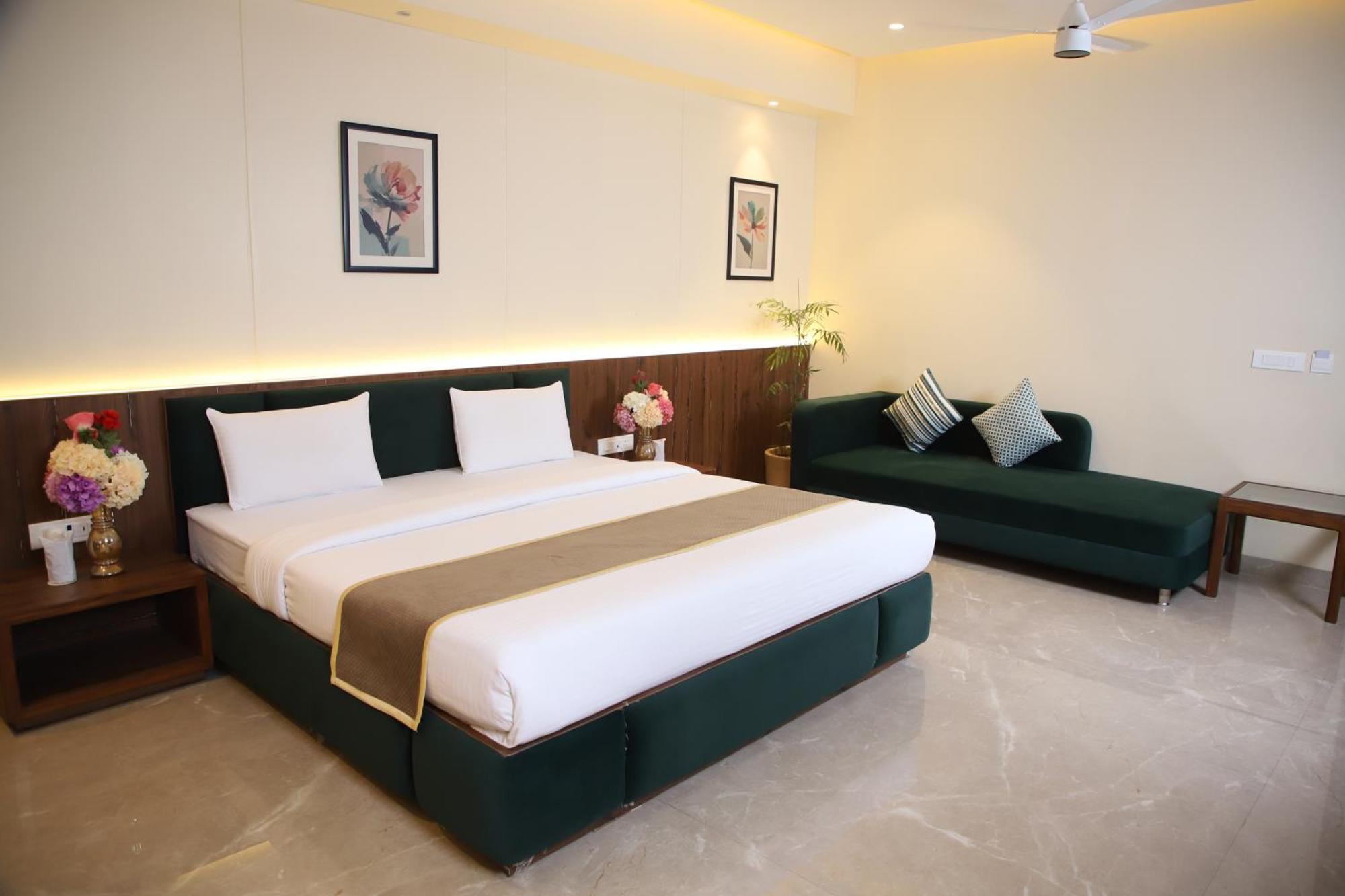 Pink Villa Boutique Hotel Meerut Bagian luar foto
