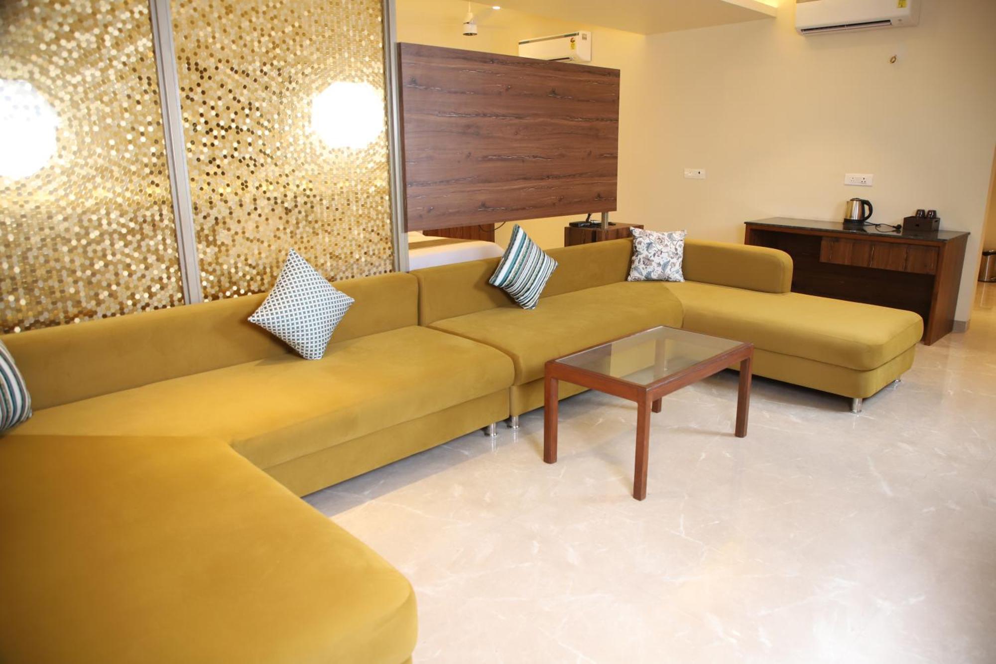 Pink Villa Boutique Hotel Meerut Bagian luar foto